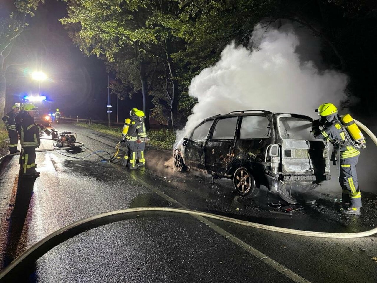 Einsatzmeldung: PKW Brand auf der Dammer Straße Image 6