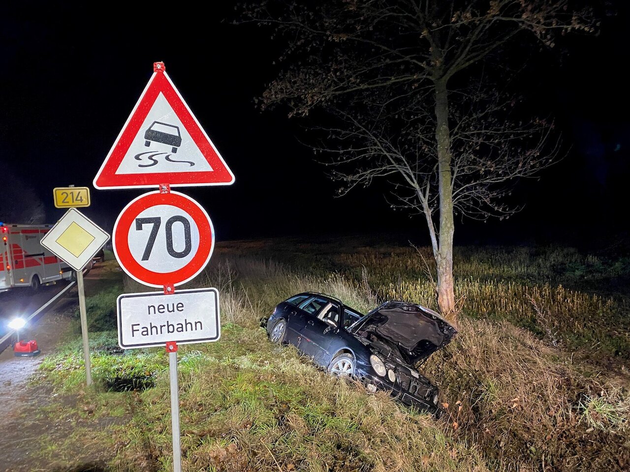 Einsatzmeldung: Verkehrsunfall mit zwei Fahrzeugen auf der B214 Image 4