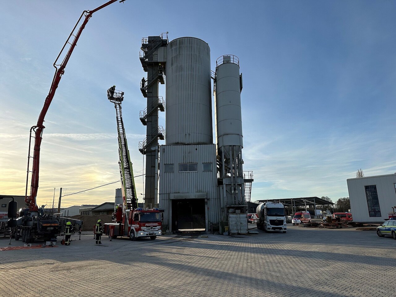 Brennt Isolierung im Turm – Feuer konnte schnell gelöscht werden. Image 2