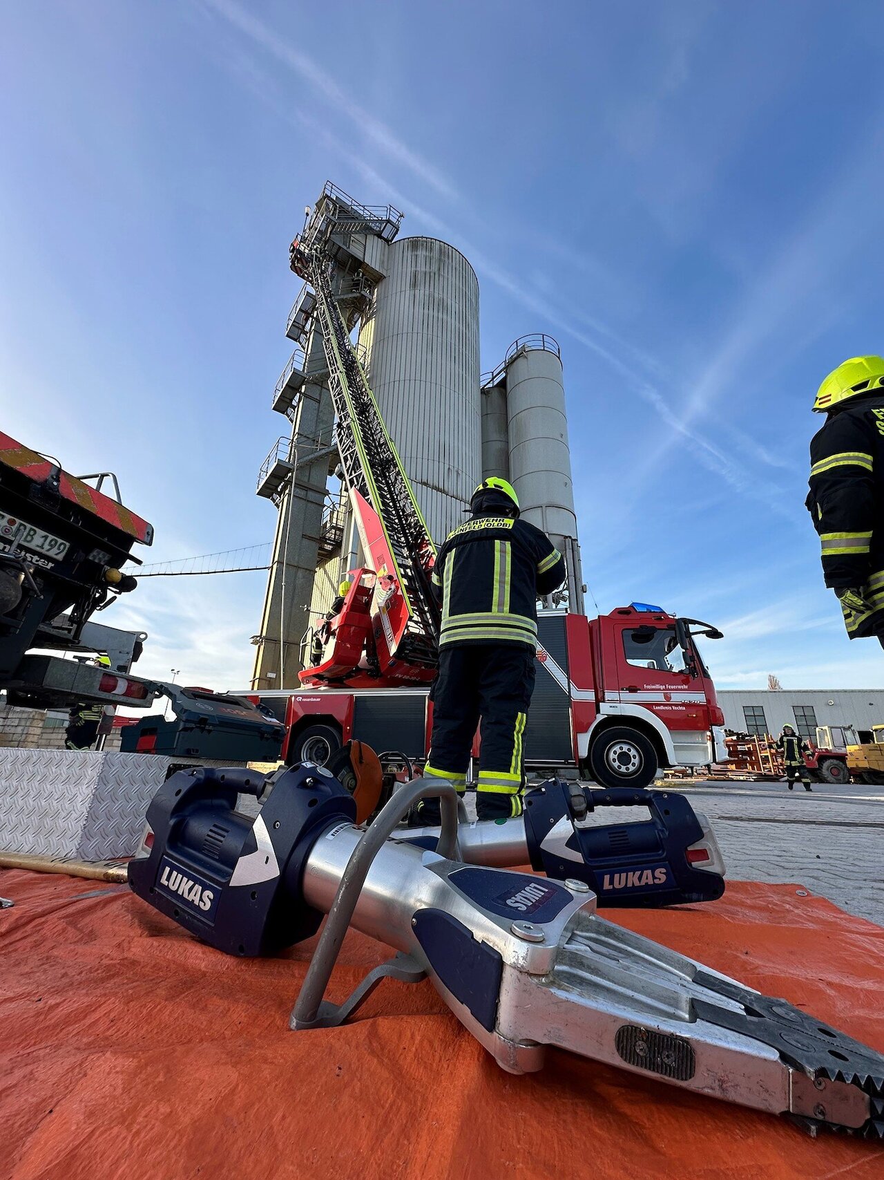 Brennt Isolierung im Turm – Feuer konnte schnell gelöscht werden. Image 3