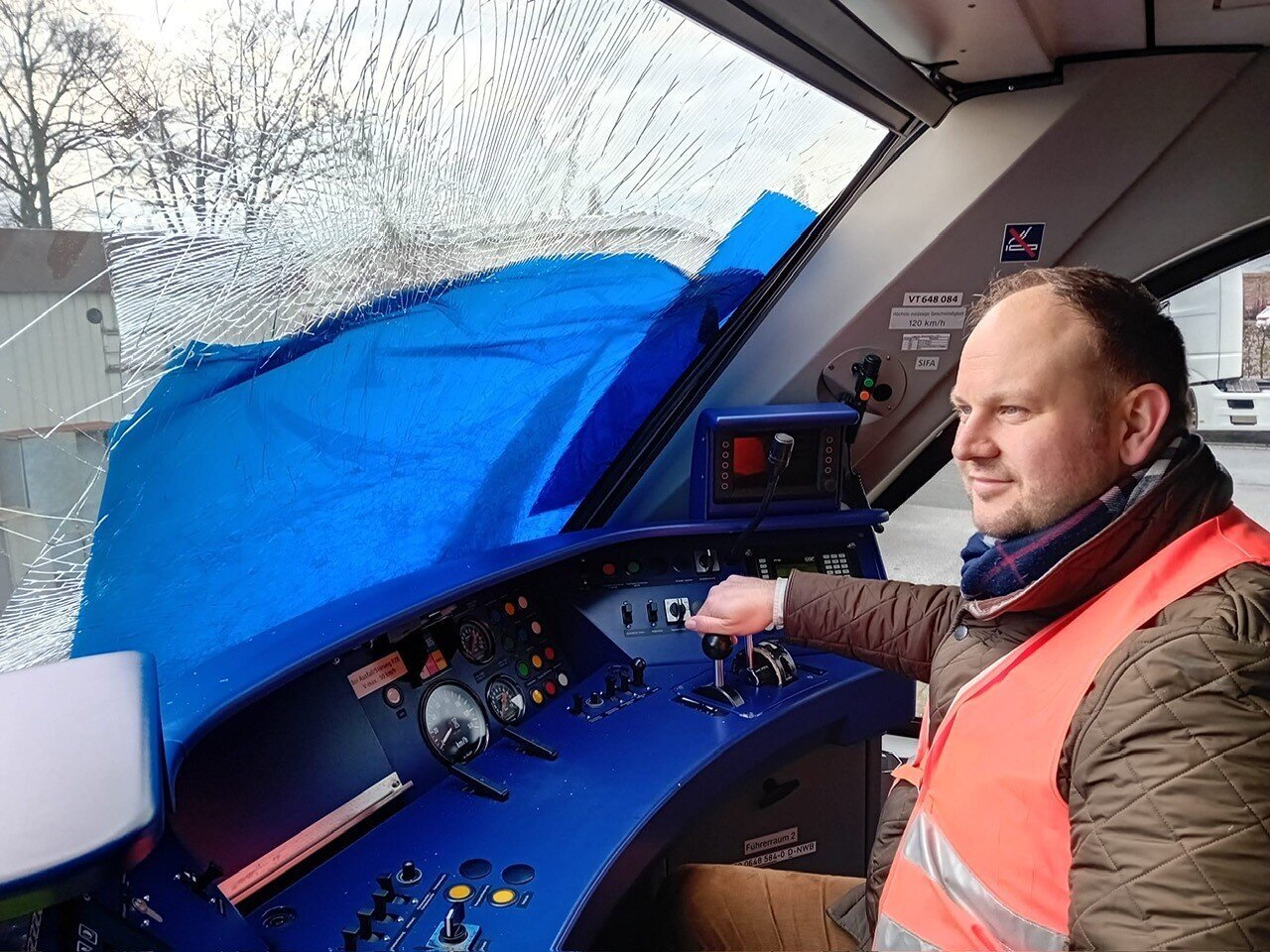 Richtiges Vorgehen bei Bahnunfällen konnten wir am Samstag bei der Nordwestbahn in Osnabrück üben. Image 9