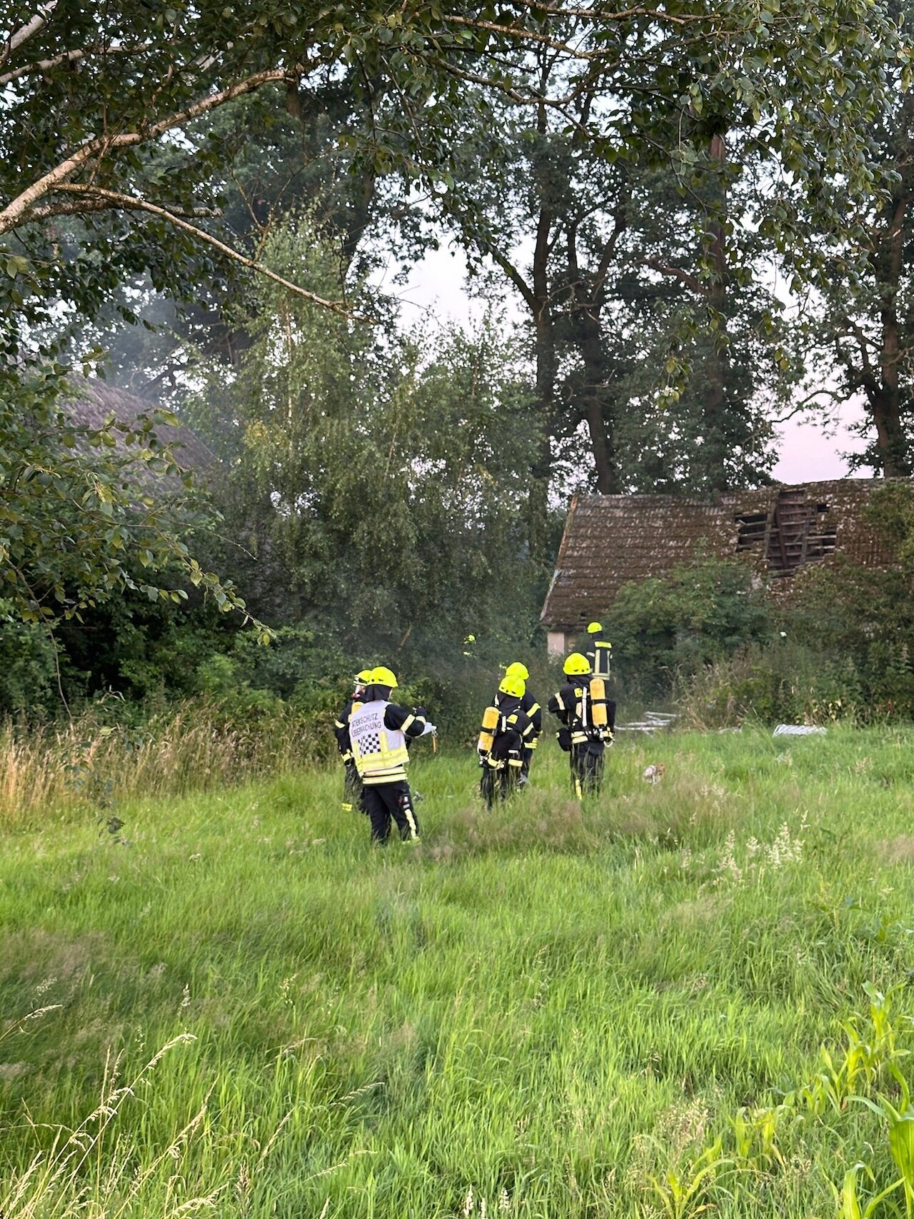 Rauchentwicklung in leerstehendem Haus erfolgreich bekämpft Image 5