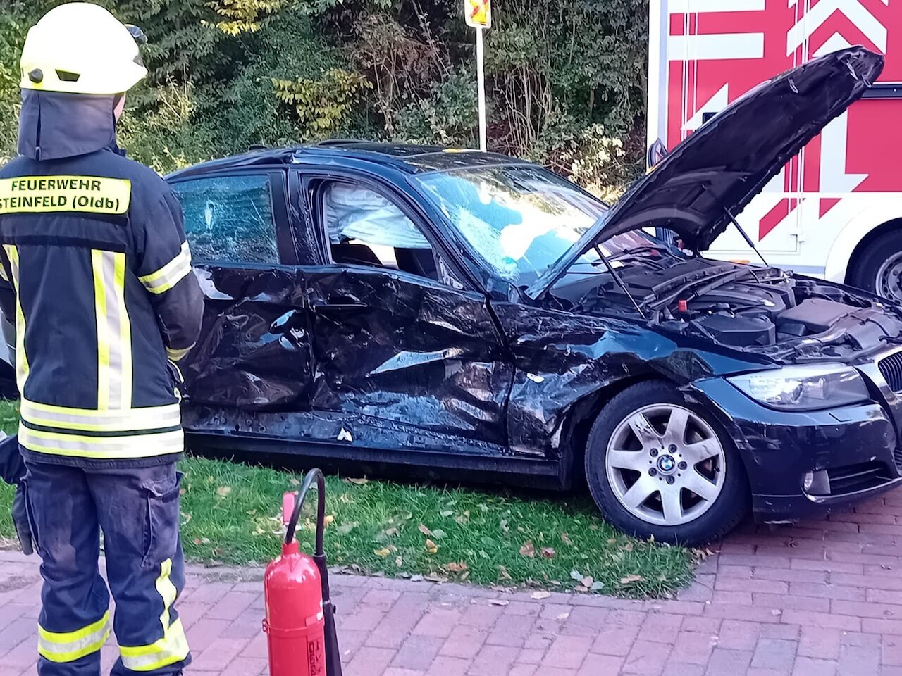 Schwerer Kreuzungsunfall mit mehreren verletzten Image 2