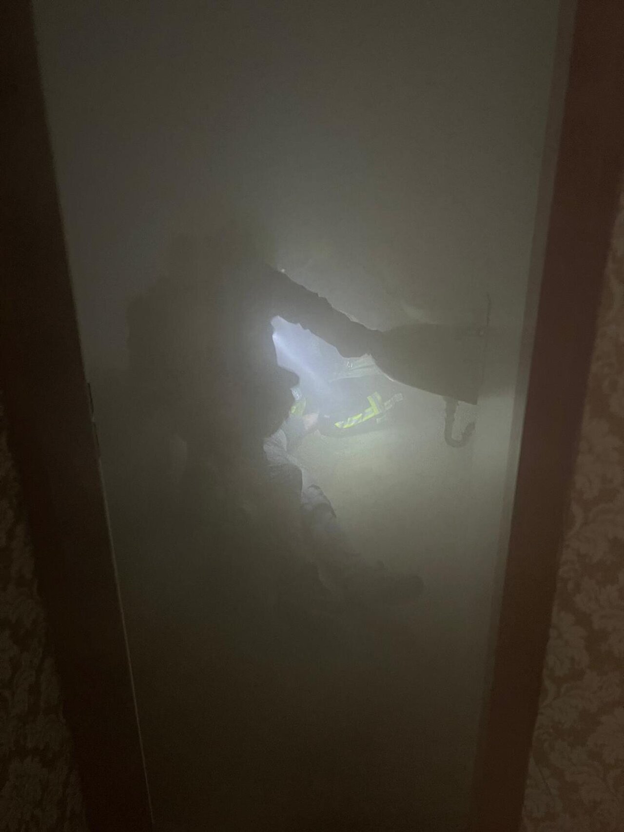 Zugübung mit Realitätsnähe: Explosion in Wohnhaus fordert volles Zusammenspiel aller Einheiten Image 11