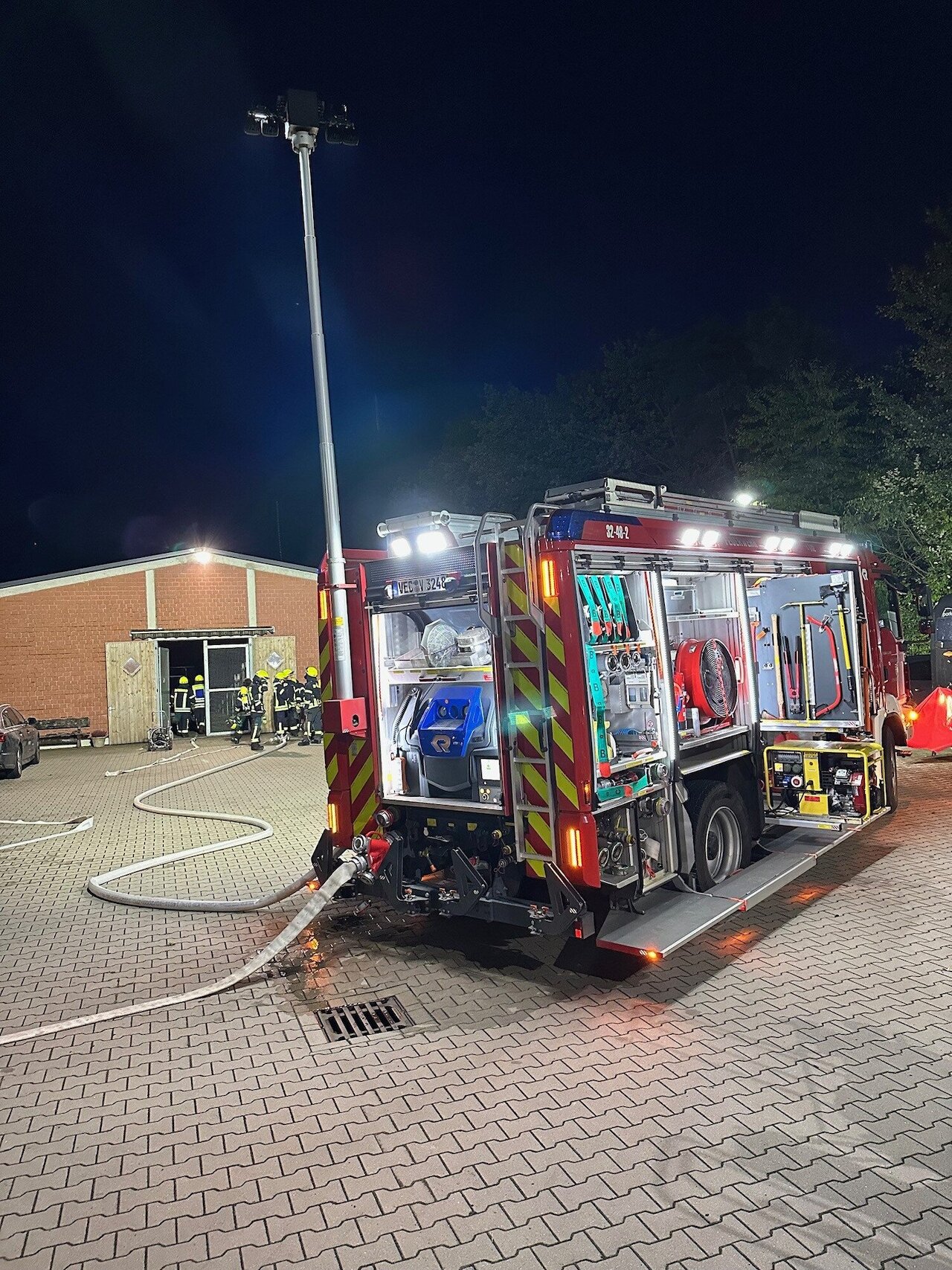 Mit Pferden auf Tuchfühlung - Großübung der Feuerwehr Steinfeld (Oldenburg) beim Reit- und Fahrverein Steinfeld-Mühlen e.V. Image 7