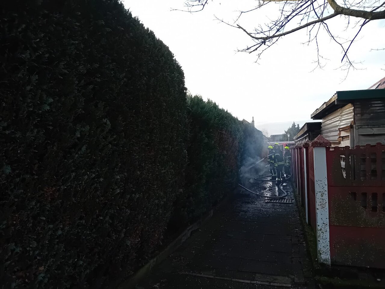 Schnelles Eingreifen verhindert Brandausbreitung Image 3