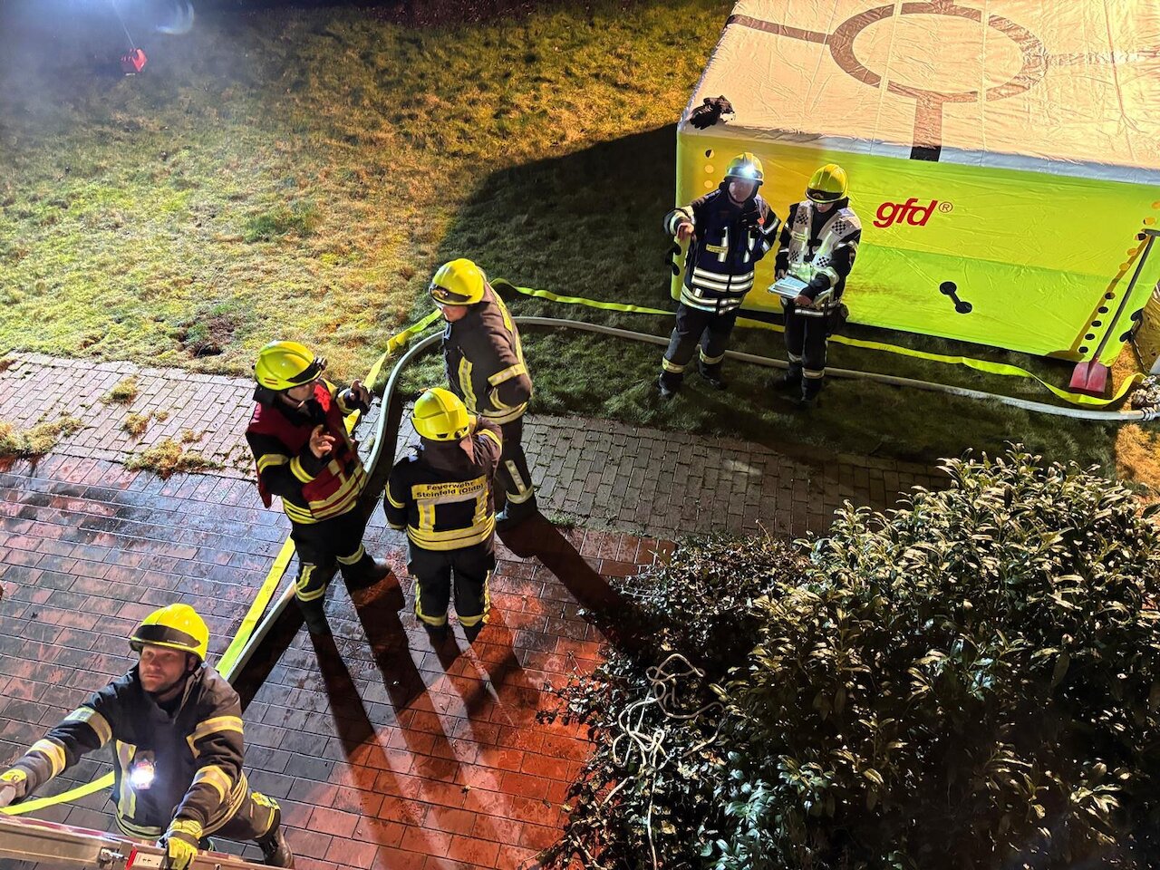 Realitätsnahe Zugübung der Feuerwehr Steinfeld Image 2