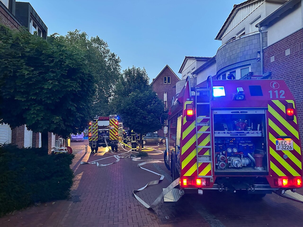 Zwei Brandeinsätze innerhalb von 45 Minuten – Feuerwehr Steinfeld bei hochsommerlichen Temperaturen gefordert Image 6