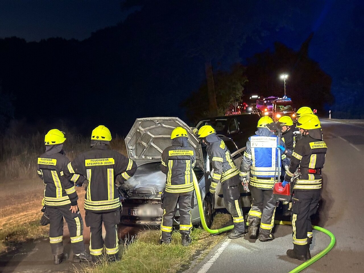 Ersthelfer verhindert größeren Fahrzeugbrand auf der Dammer Straße Image 1