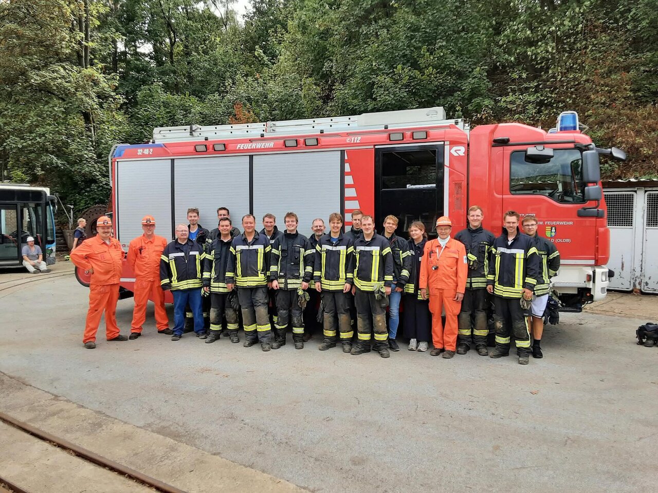 Feuerwehrleute gehen unFeuerwehrleute gehen unter Tage an ihre Grenzenter Tage an ihre Grenzen Image 5
